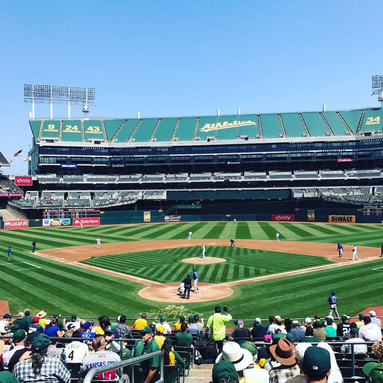 Oakland Coliseum_rick-rodriguez-427203
